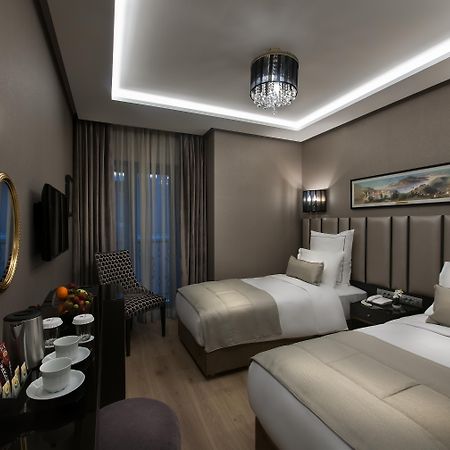 Le Petit Palace Hotel - Special Category Istanbul Exterior photo